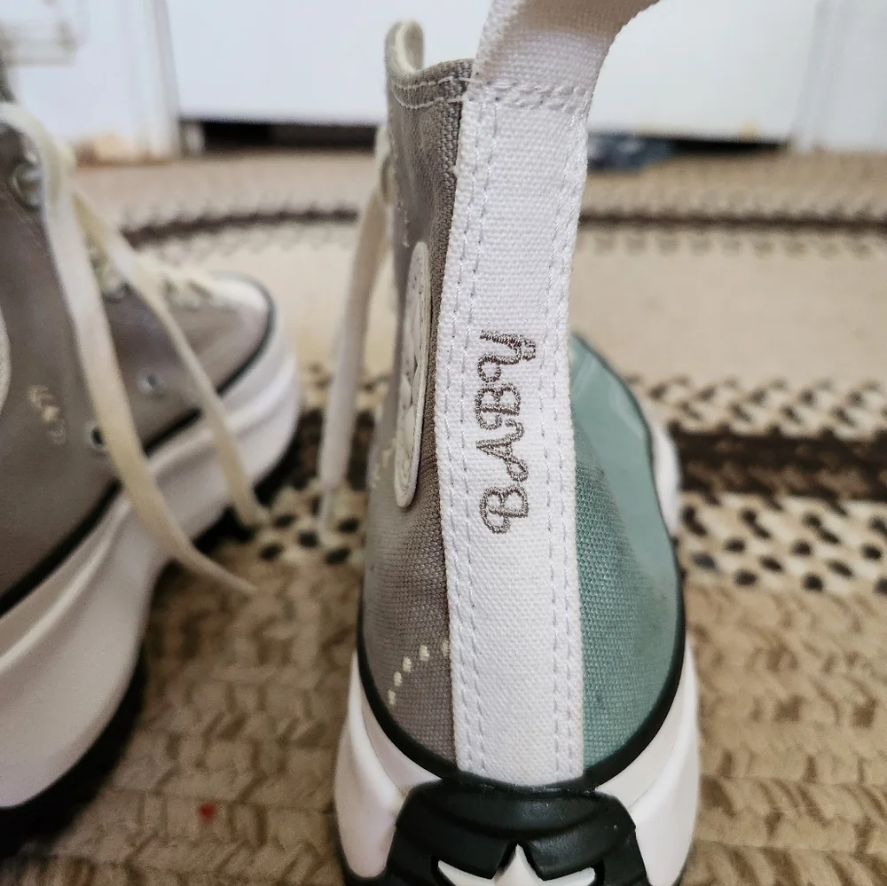 Converse Two Color Run Star High-Top Sneakers in Gray and Mint